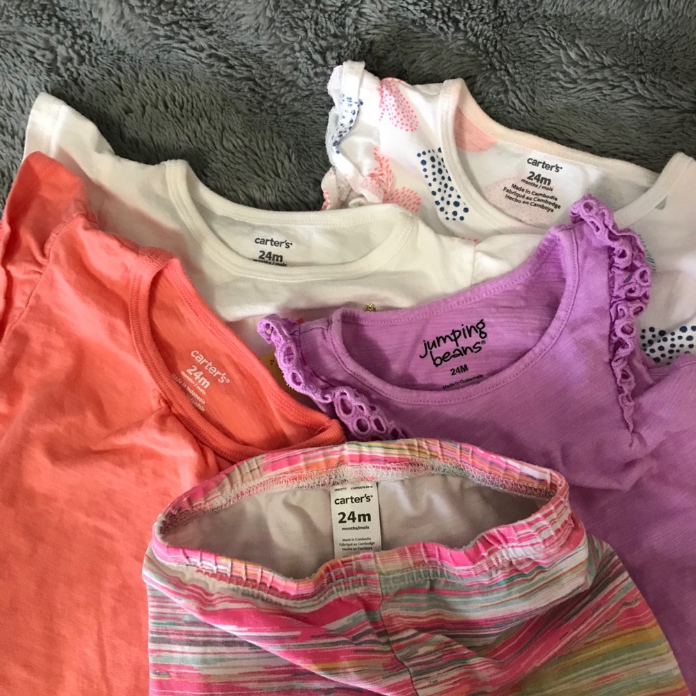 24 Mo Girls Carter's & Jumping Bean Lot